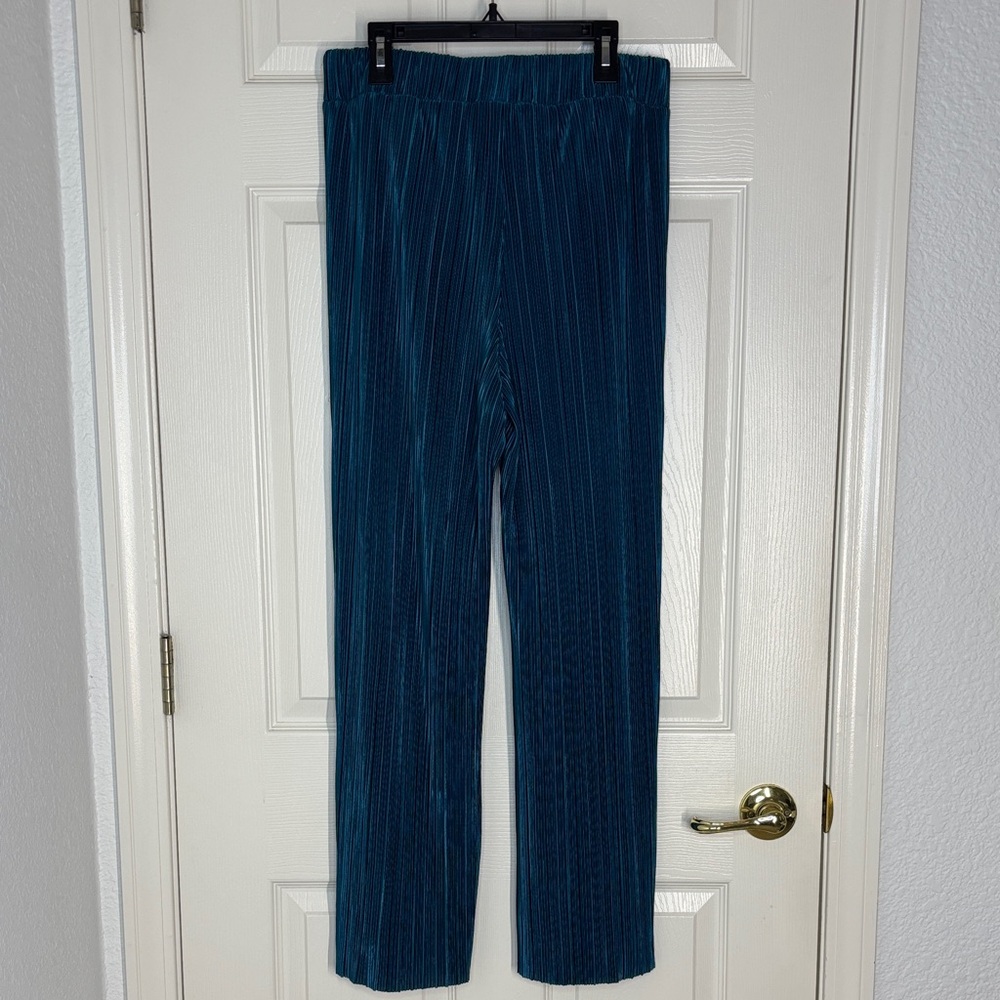 G by Giuliana Teal Pleated Palazzo Pants - Picture 7 of 10
